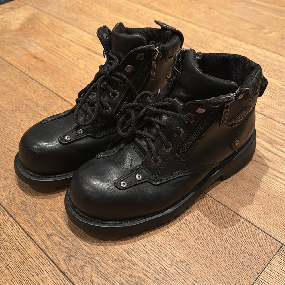 Vintage Steel Toe Harley Davidson Boots, size 8.5